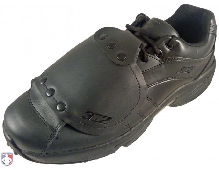3n2 umpire base shoes