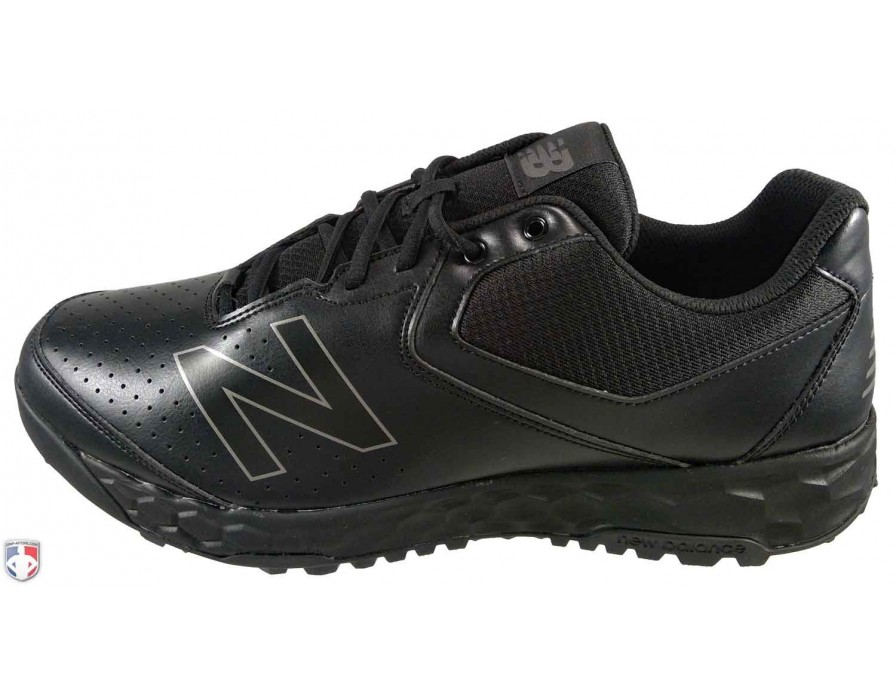 New Balance Umpire Field Shoes