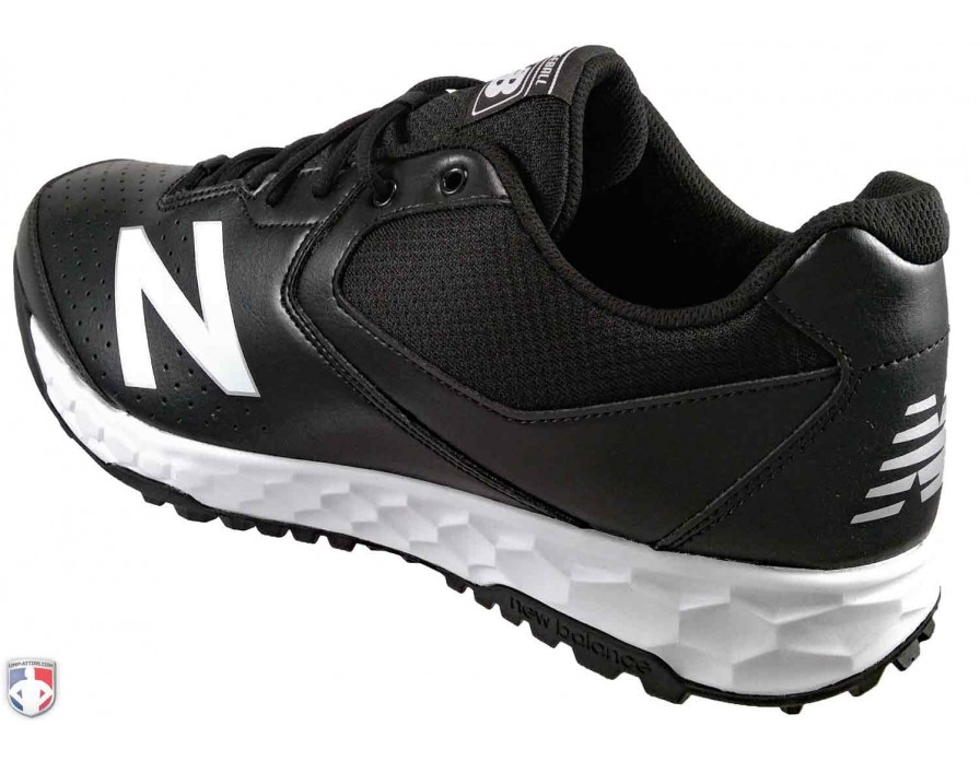 new balance umpire shoes